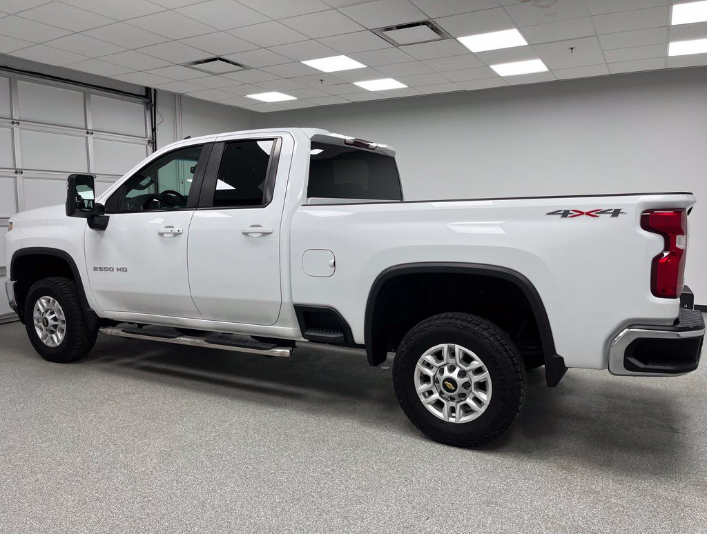 Used 2023 Chevrolet Silverado 2500 LT w/ True North Edition AWD/4WD image 7