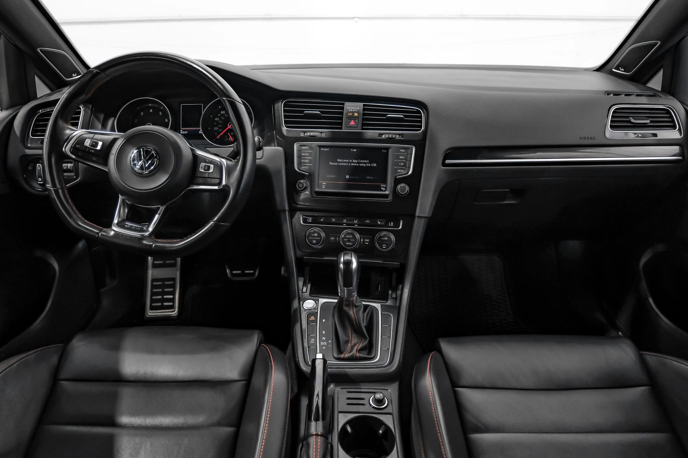 Used 2017 Volkswagen GTI Autobahn FWD image 20