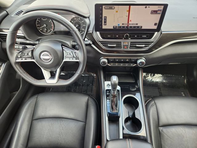 Used 2024 Nissan Altima 2.5 SR w/ SR Premium Package image 27
