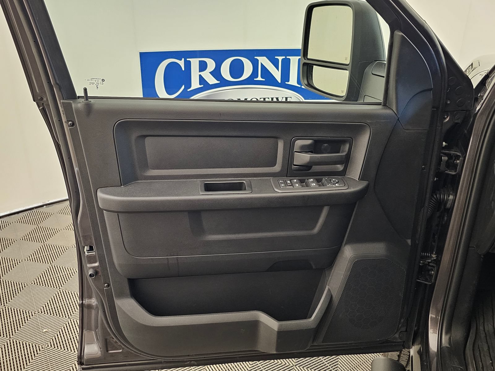 New 2026 RAM 2500 Tradesman AWD/4WD image 2