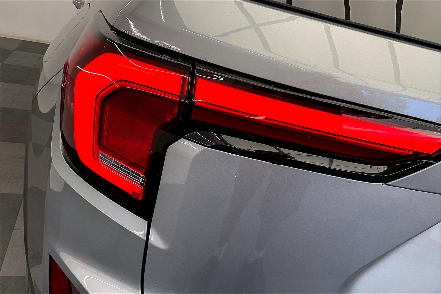 New 2027 GMC Terrain Elevation w/ Elevation Premium Package AWD/4WD image 16