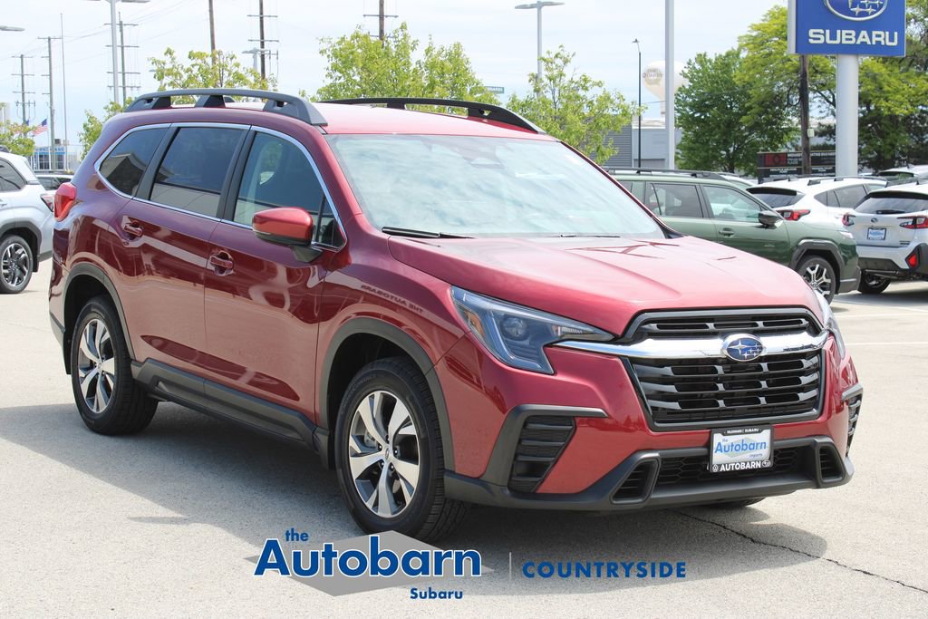 Used 2024 Subaru Ascent Premium w/ Convenience Package AWD/4WD image 3