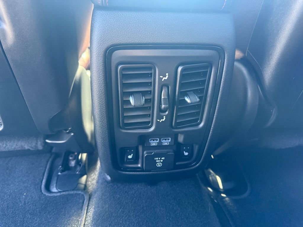 Used 2023 Dodge Durango R/T image 35