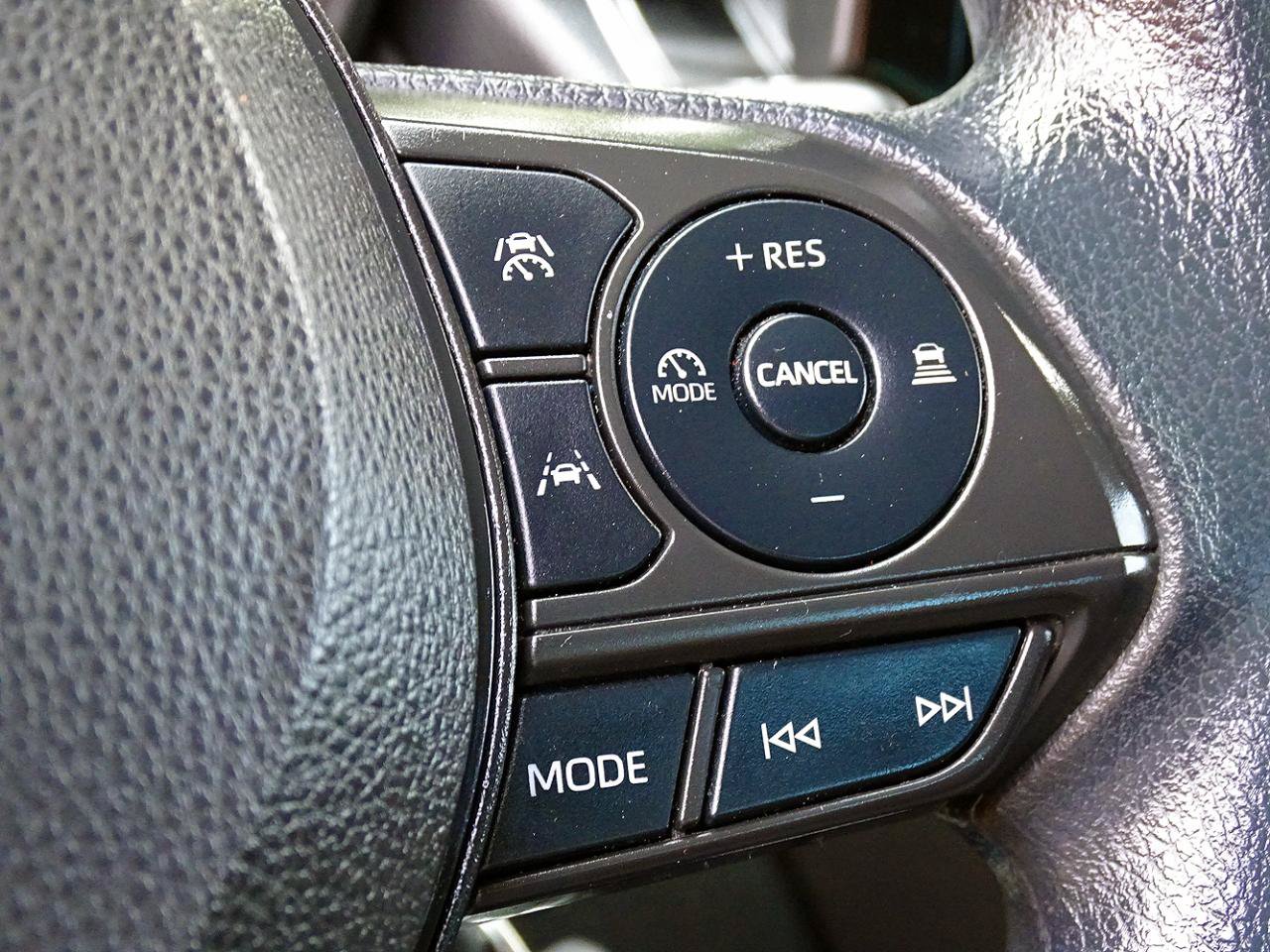 Used 2023 Toyota Corolla LE FWD image 23