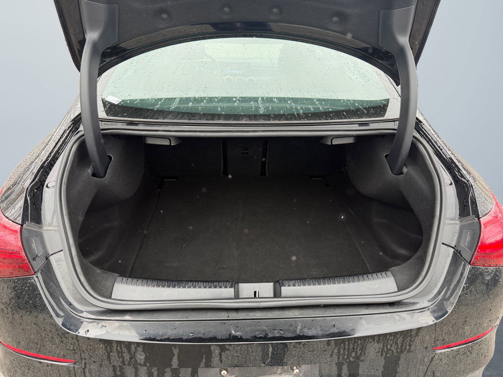 Used 2025 Mercedes-Benz CLA 250 4MATIC image 16