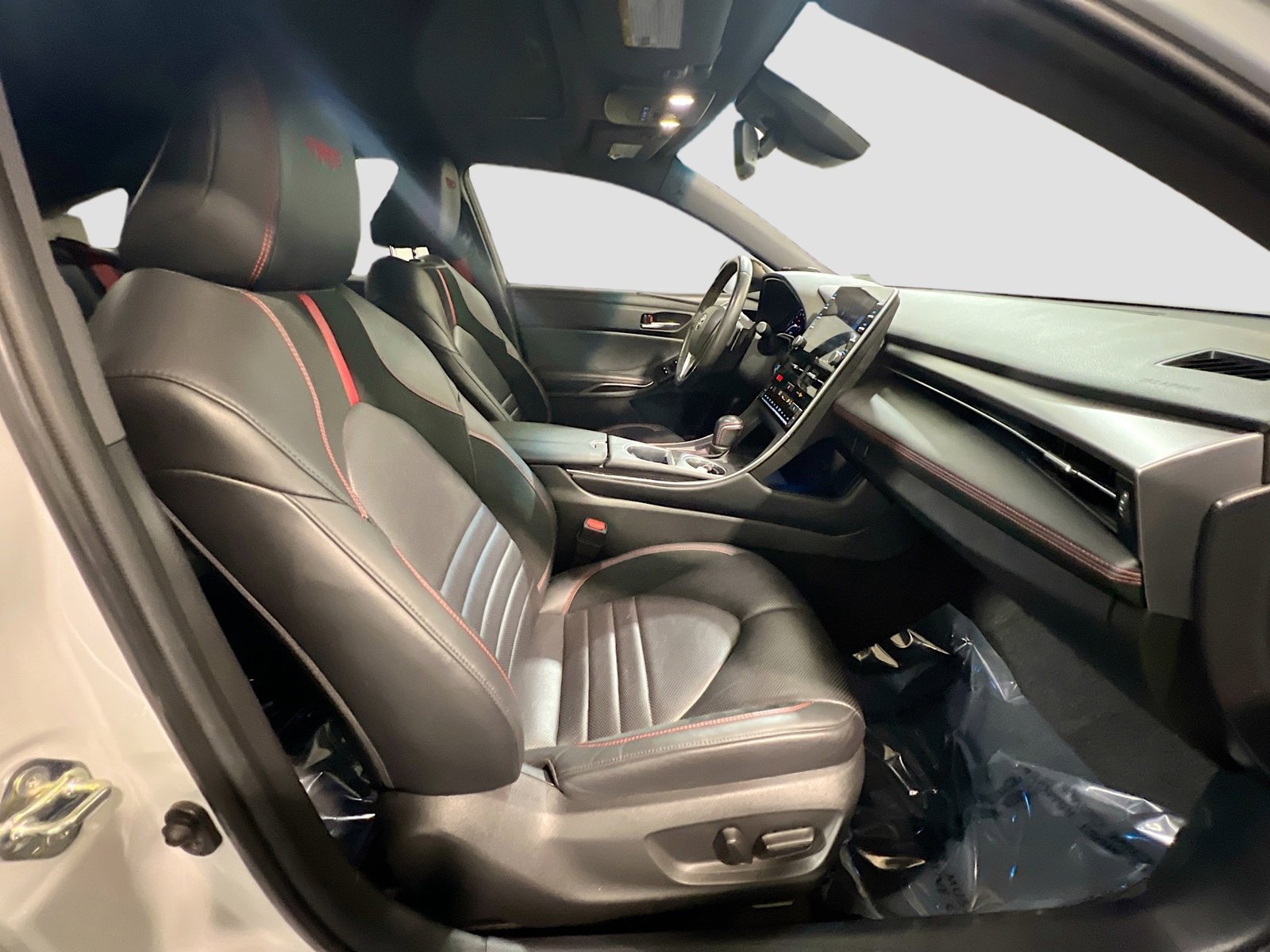 Used 2021 Toyota Avalon TRD image 23