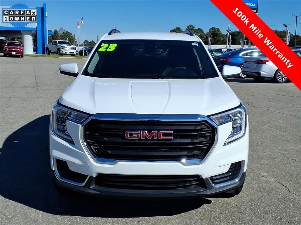 Used 2023 GMC Terrain SLE w/ Driver Convenience Package image 8