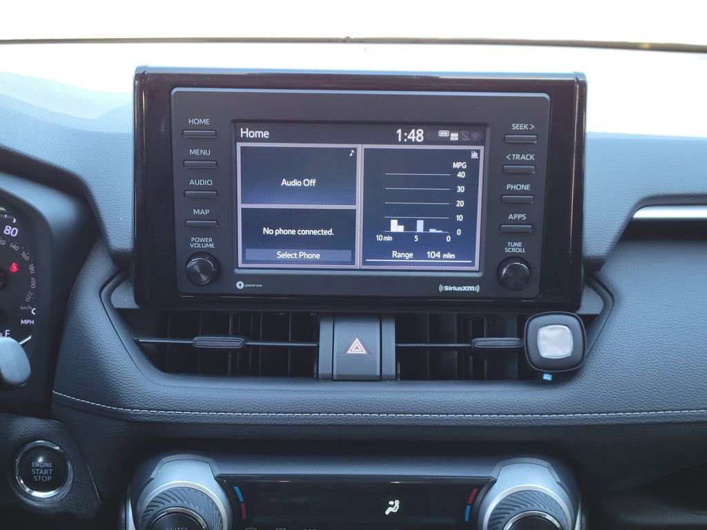 Used 2022 Toyota RAV4 XLE image 21