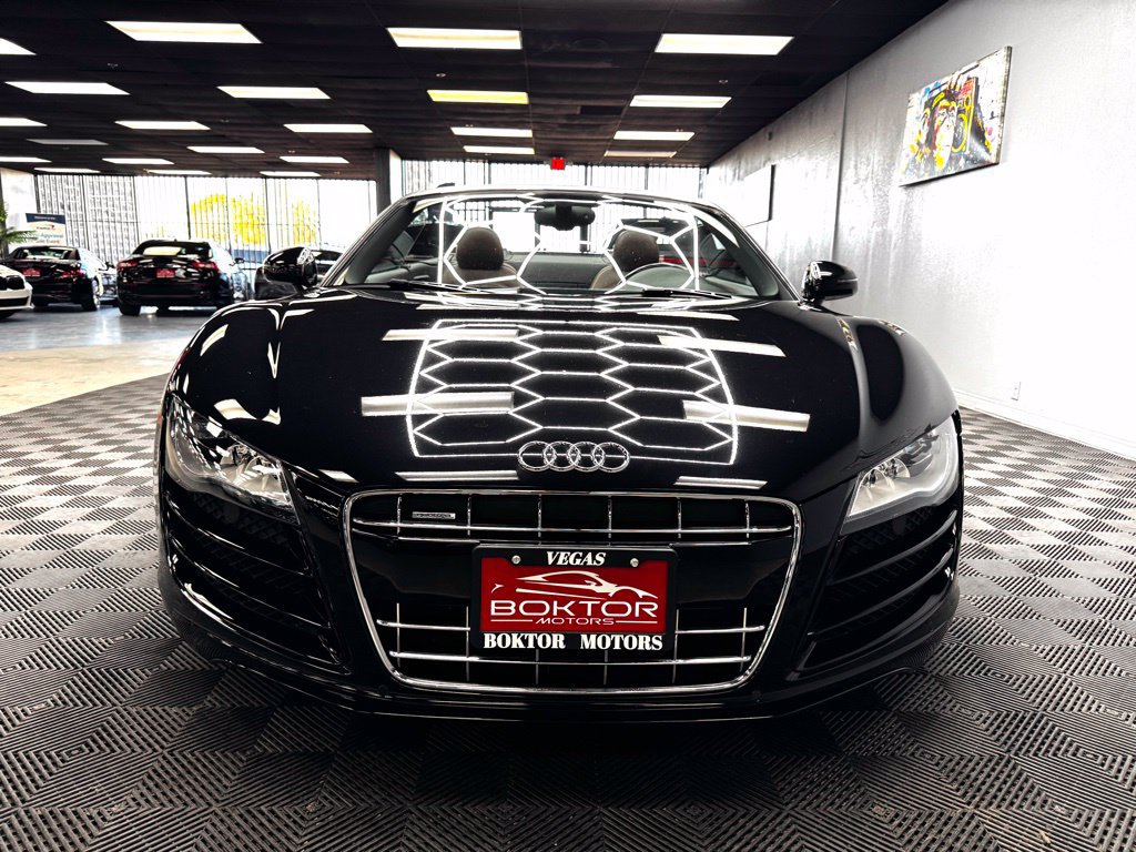 Used 2011 Audi R8 V10 AWD/4WD image 4
