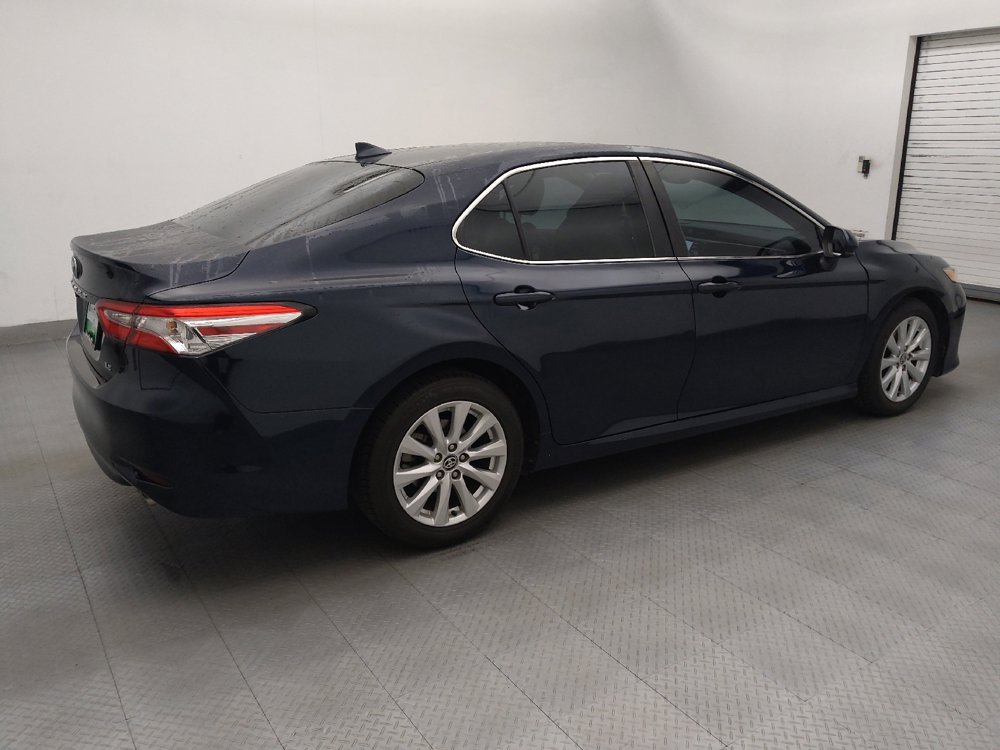 Used 2020 Toyota Camry LE FWD image 10