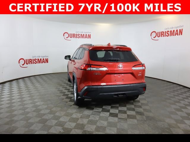 Used 2024 Toyota Corolla Cross LE image 11
