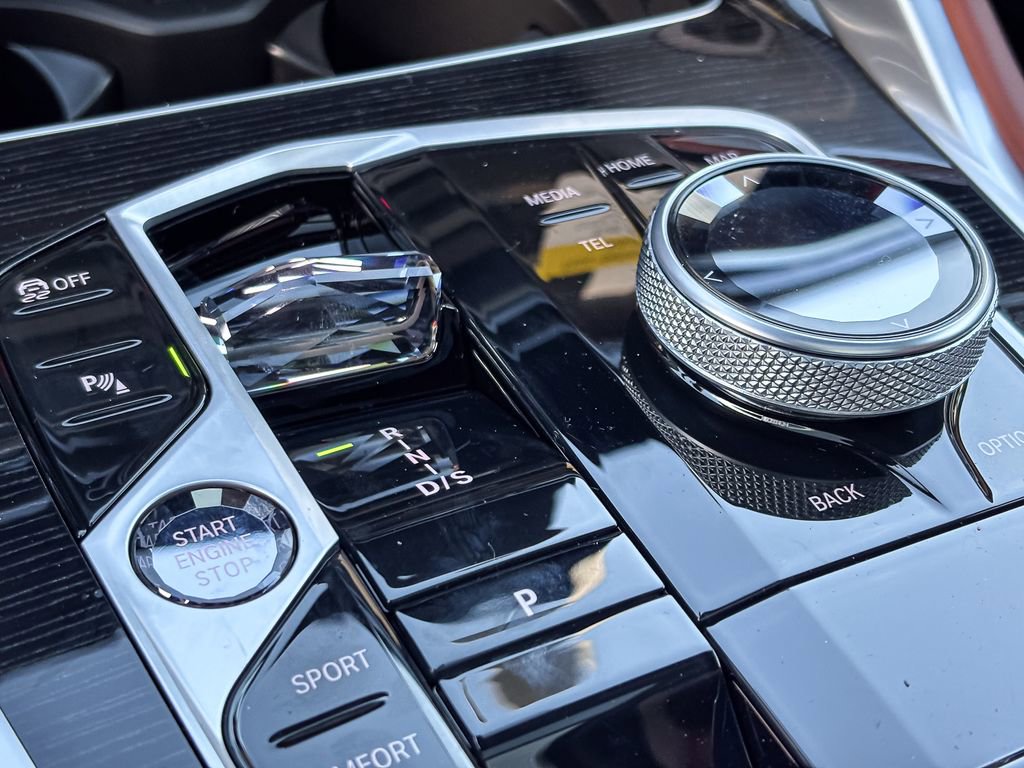 New 2026 BMW X6 M60i image 34