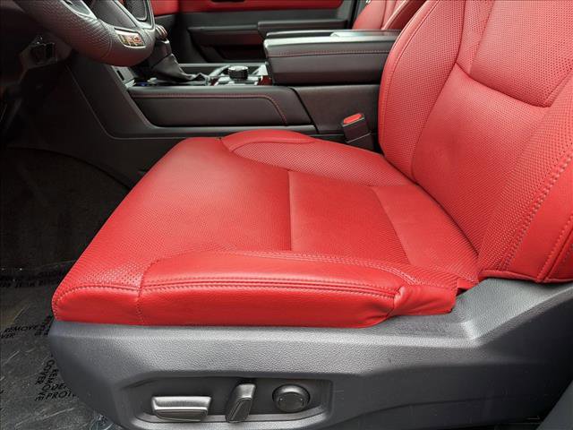 Used 2025 Toyota Tundra TRD Pro AWD/4WD image 11