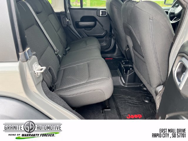 Used 2019 Jeep Wrangler Unlimited Sport S AWD/4WD image 35