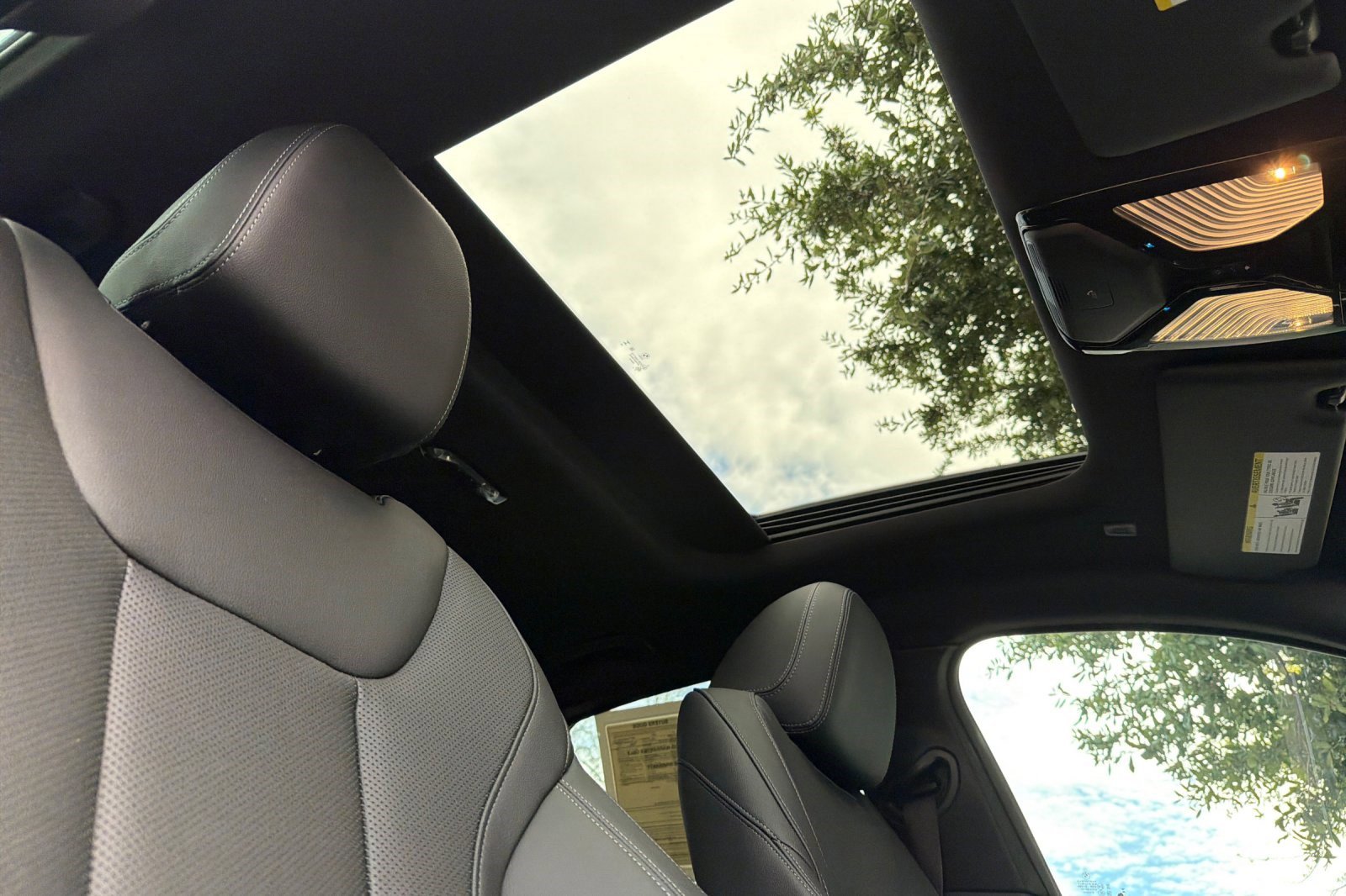 Certified 2023 BMW i4 eDrive40 w/ Premium Package image 20