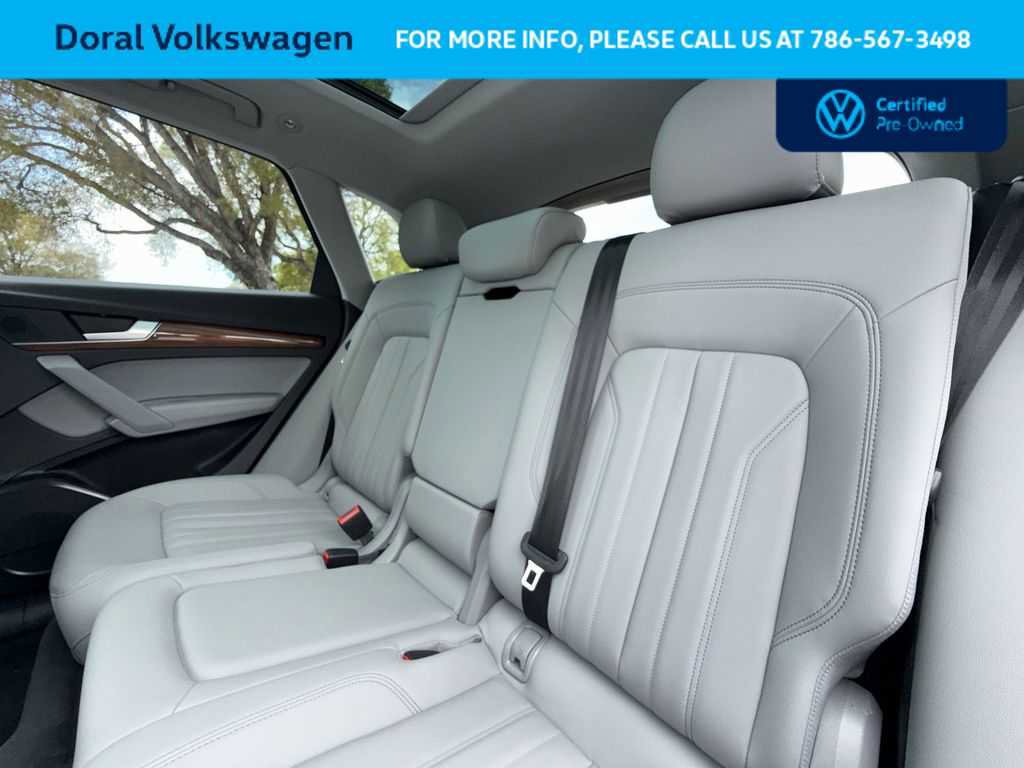 Used 2023 Audi Q5 2.0T Premium w/ Convenience Package image 22