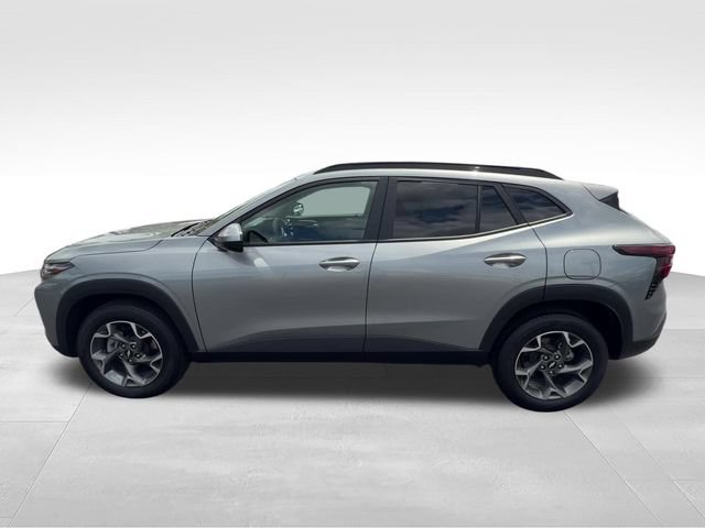 Certified 2026 Chevrolet Trax LT FWD image 3