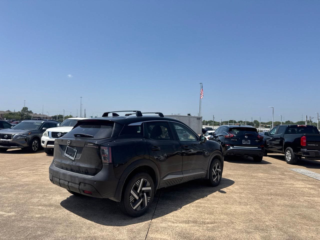 Certified 2025 Nissan Kicks SV w/ SV Premium Package FWD image 19