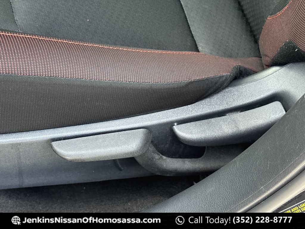 Certified 2024 Nissan Versa SR FWD image 32