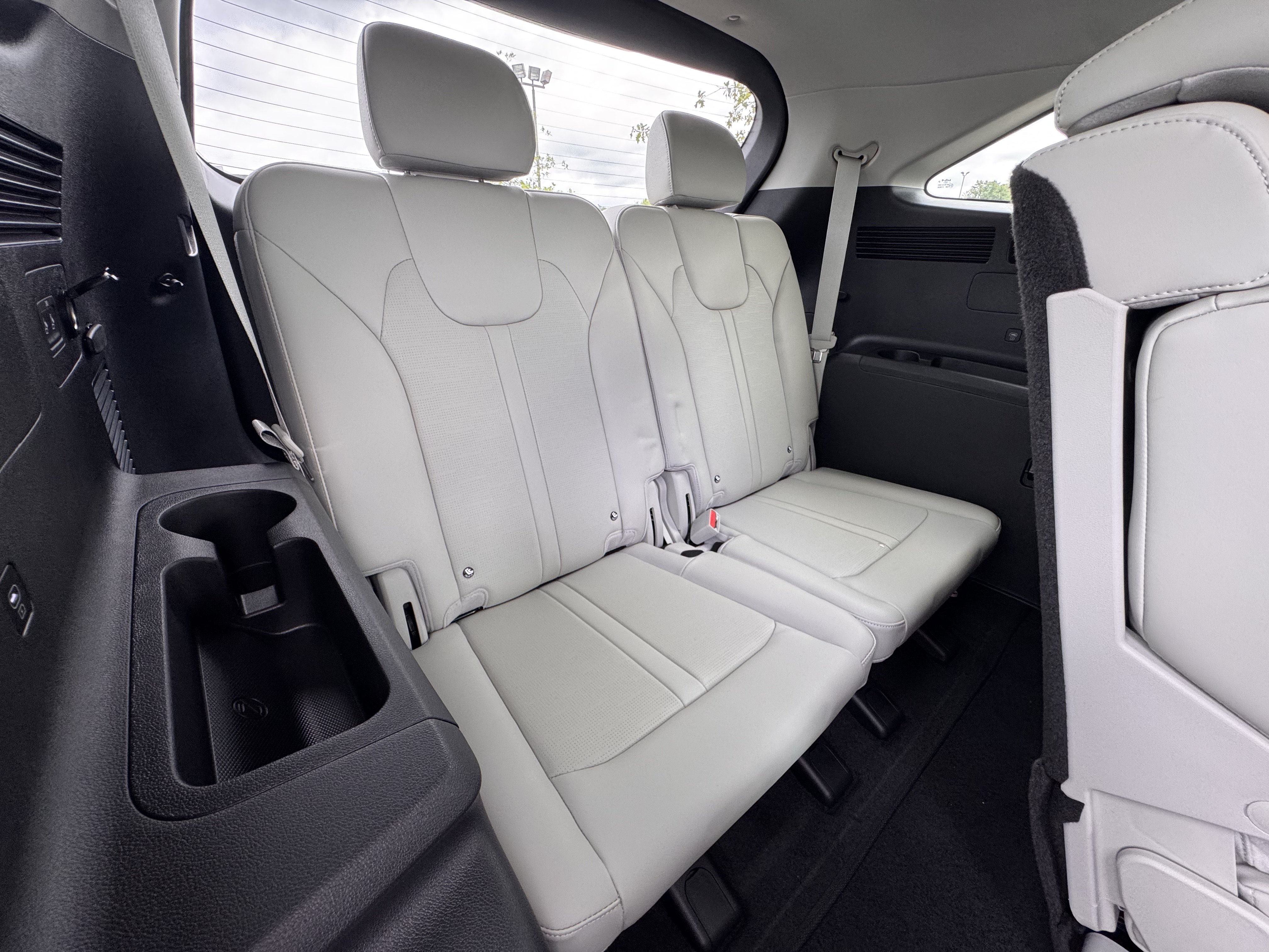 New 2026 Kia Sorento S FWD image 18
