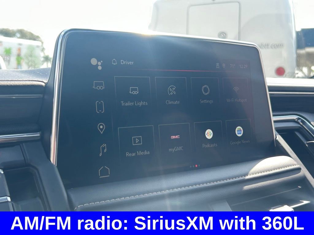 Used 2023 GMC Yukon XL SLT image 15