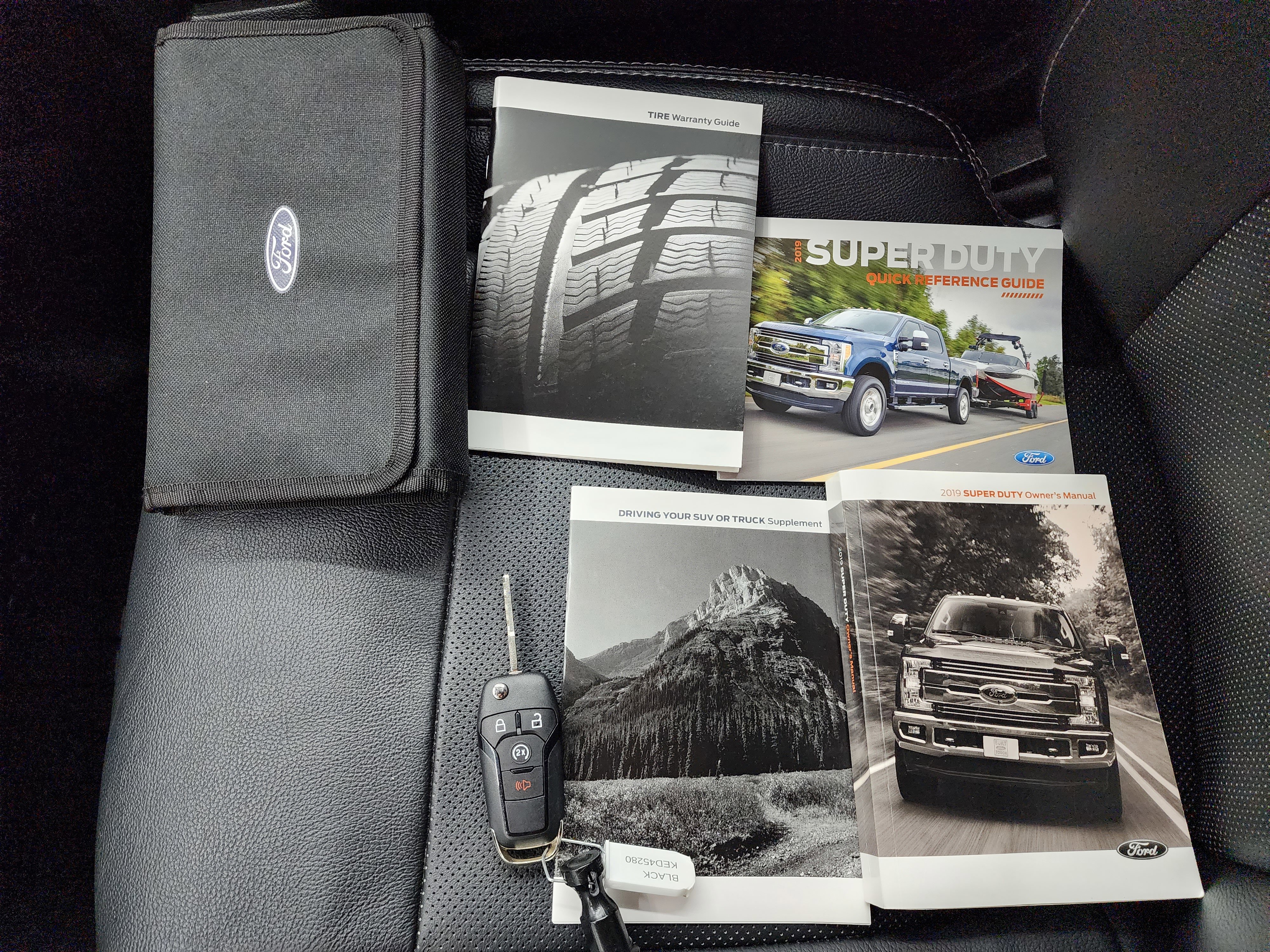 Used 2019 Ford F350 Lariat w/ Chrome Package image 49