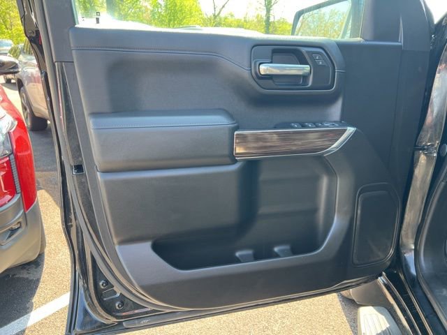 Used 2022 Chevrolet Silverado 1500 LT Trail Boss w/ Safety Package AWD/4WD image 4