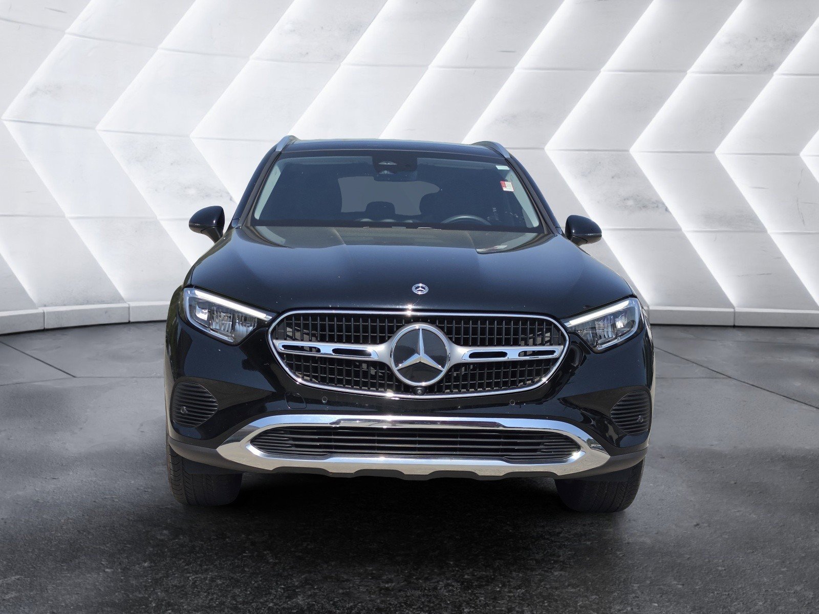 Used 2023 Mercedes-Benz GLC 300 4MATIC image 7