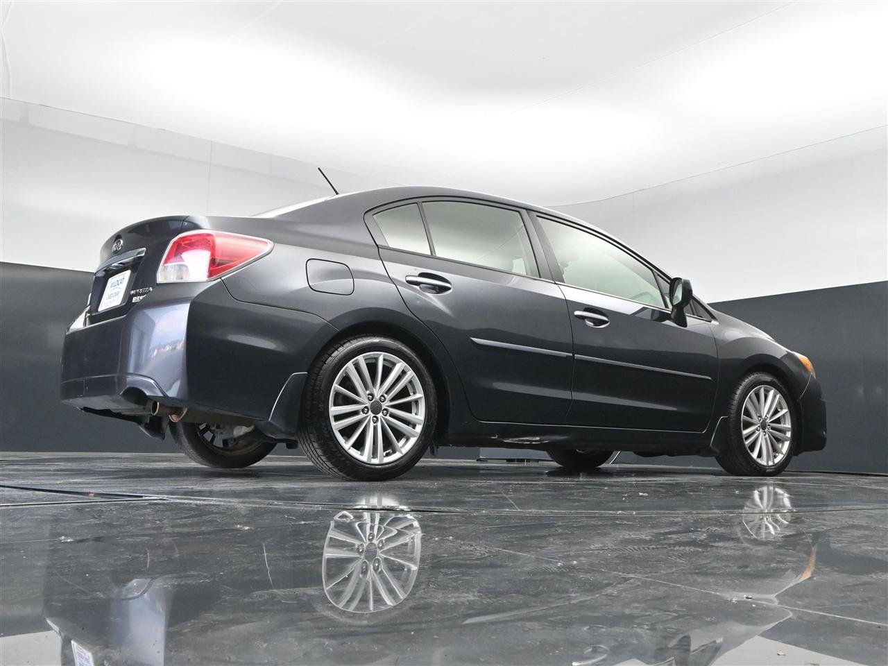 Used 2013 Subaru Impreza 2.0i Limited AWD/4WD image 30