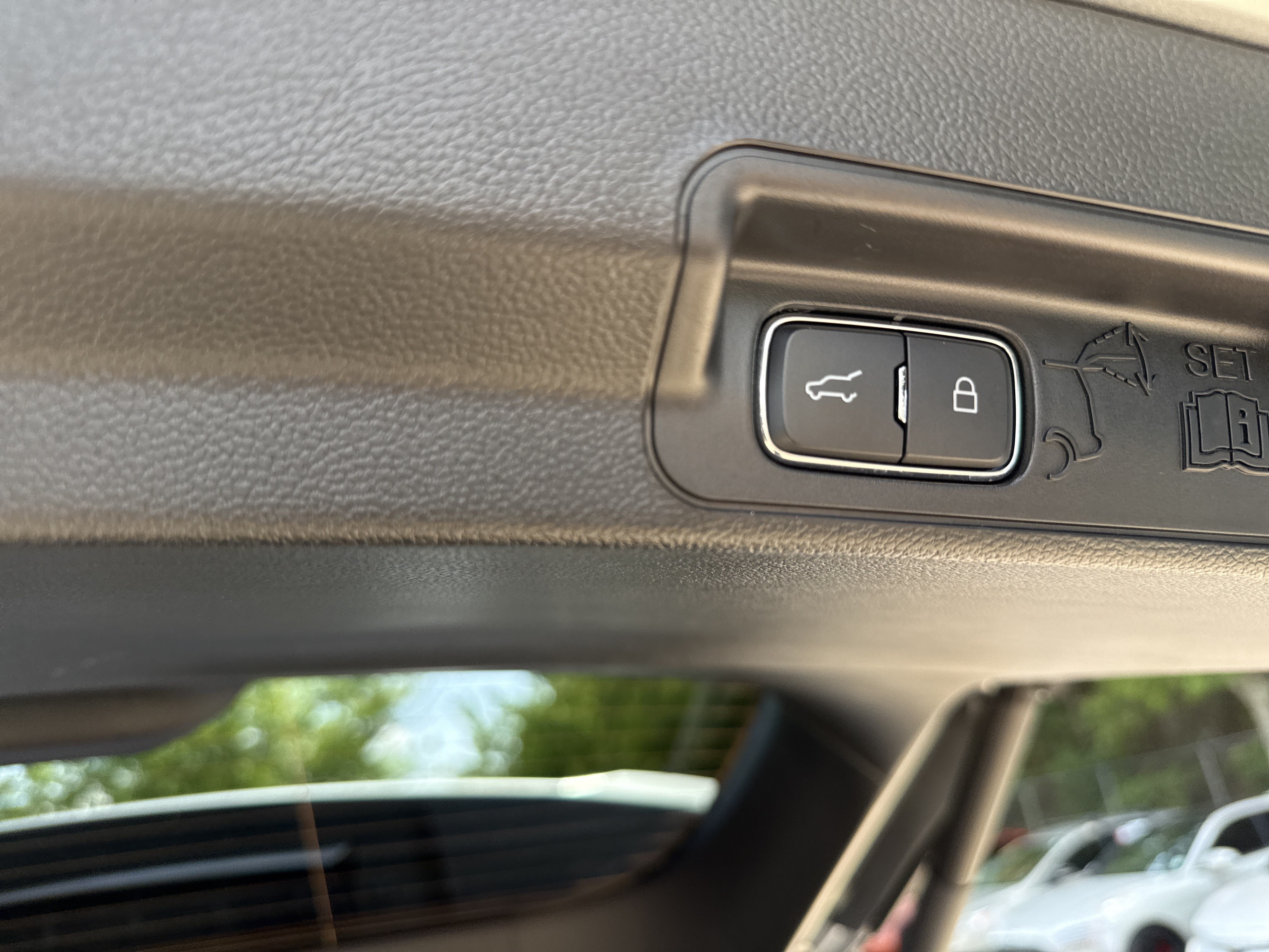 Used 2023 Ford Explorer XLT RWD image 20