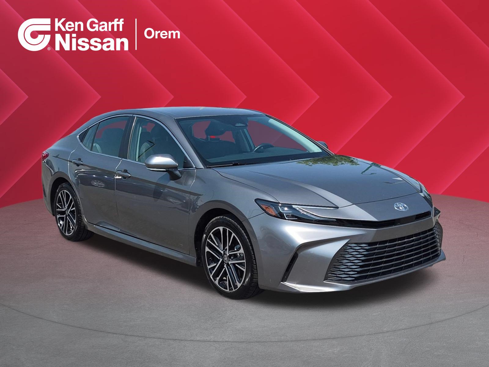 Used 2025 Toyota Camry XLE