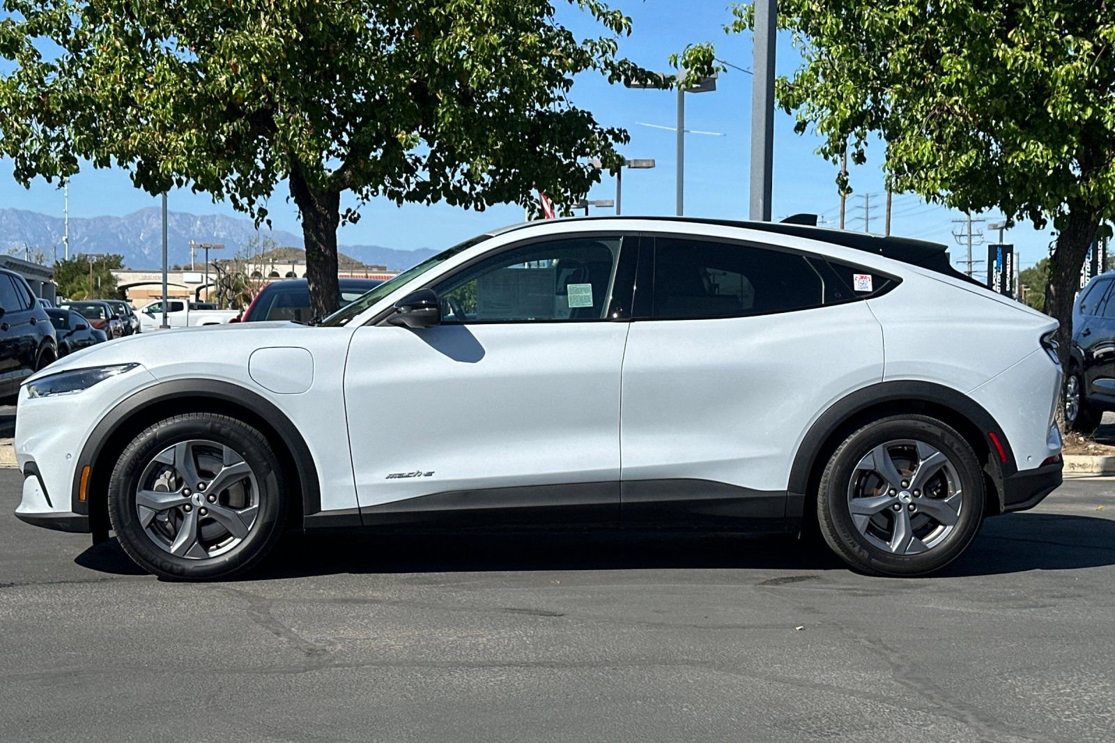 Used 2023 Ford Mustang Mach-E Select image 7