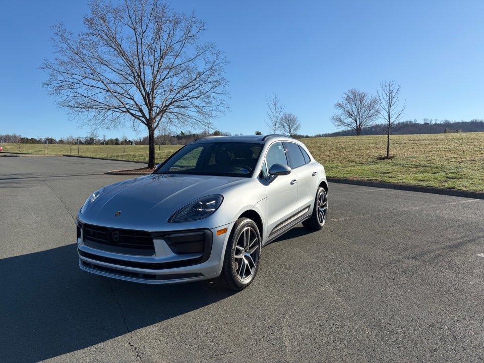 Certified 2025 Porsche Macan