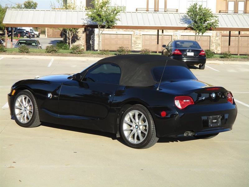 Used 2007 BMW Z4 3.0i RWD image 7