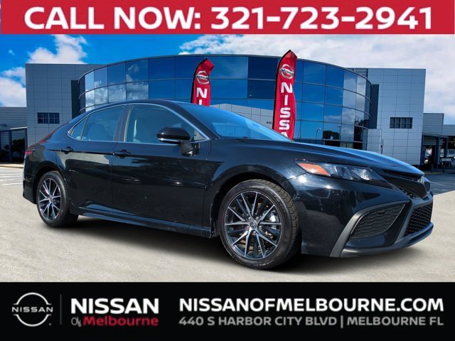 Used 2023 Toyota Camry SE