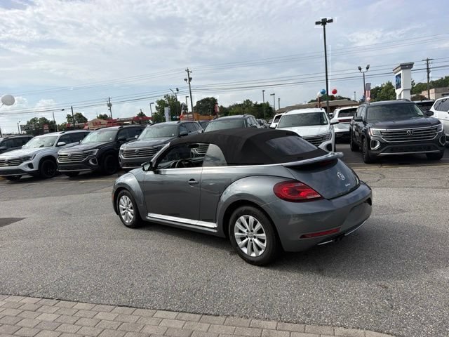 Used 2018 Volkswagen Beetle 2.0T S FWD image 38
