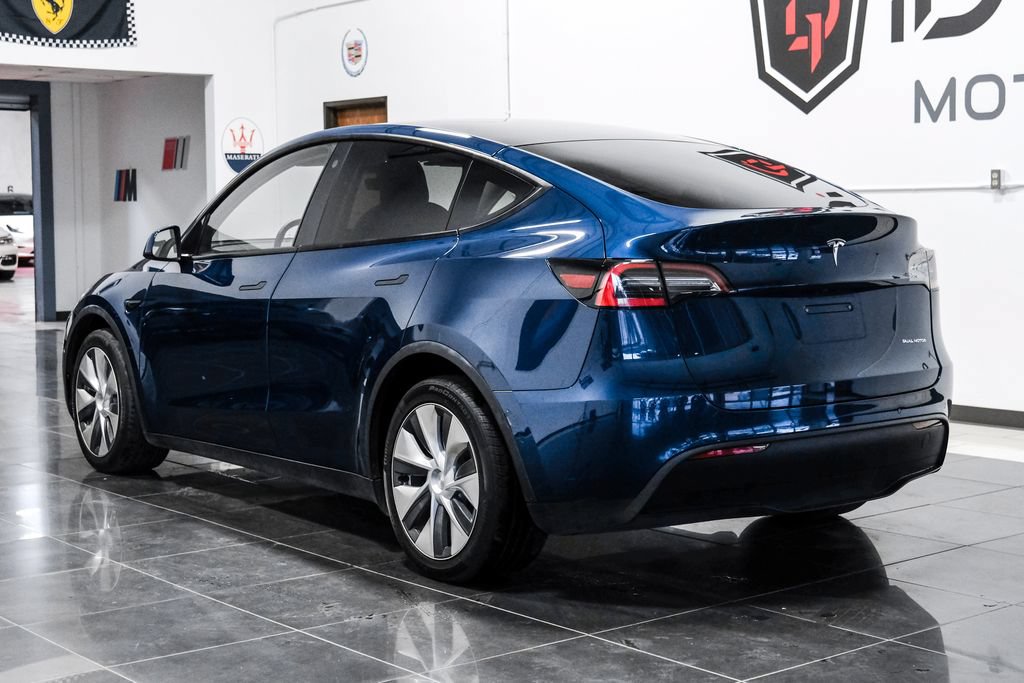 Used 2021 Tesla Model Y Long Range AWD/4WD image 11