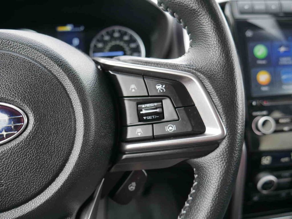 Used 2022 Subaru Ascent Limited image 38