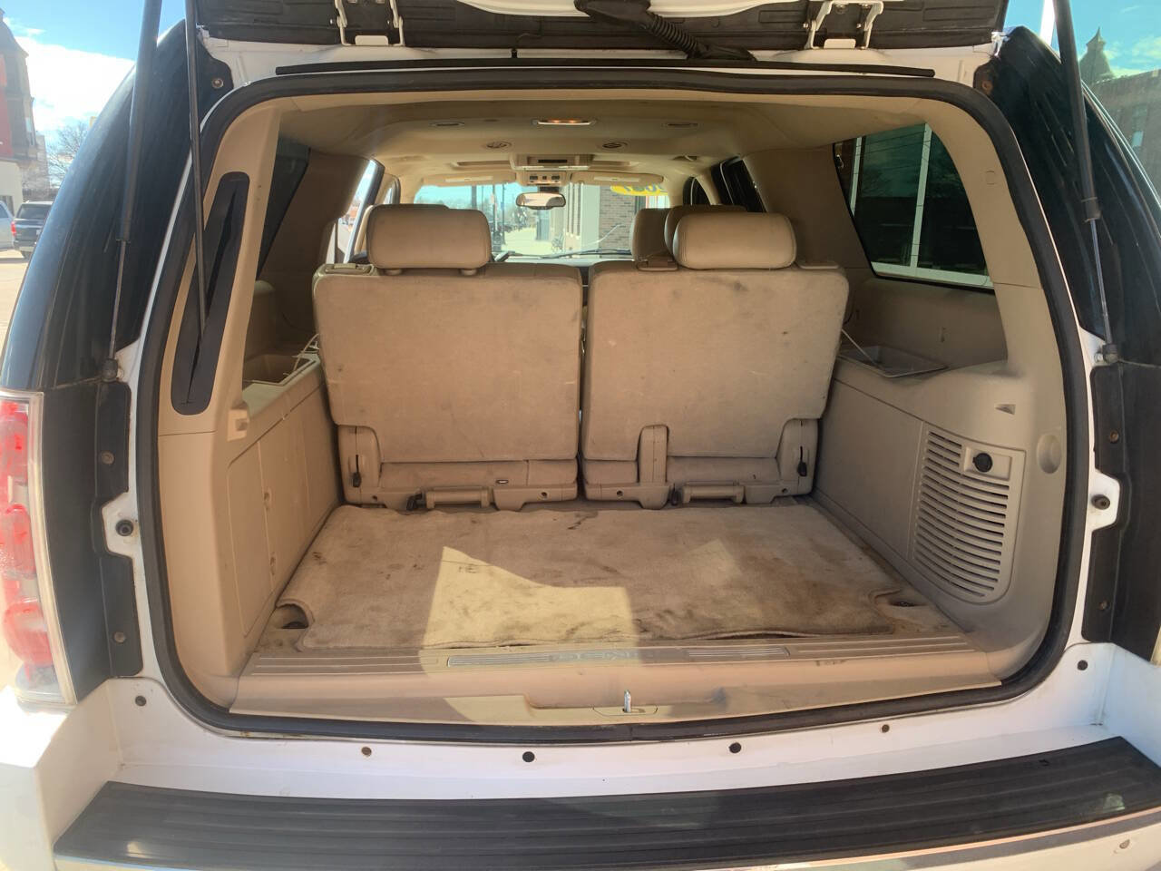 Used 2007 GMC Yukon XL Denali image 14