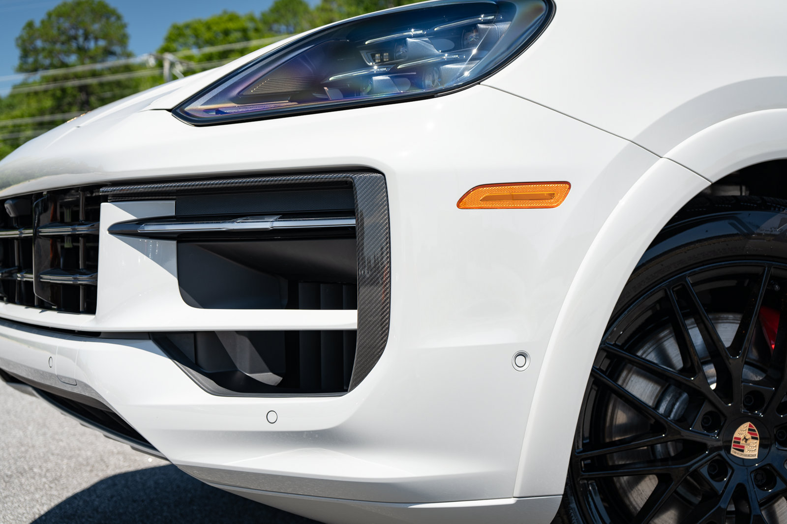 Used 2023 Porsche Cayenne GTS AWD/4WD image 8