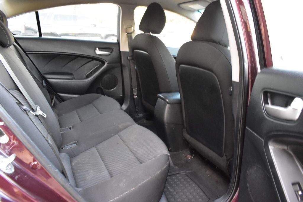 Used 2018 Kia Forte LX image 22