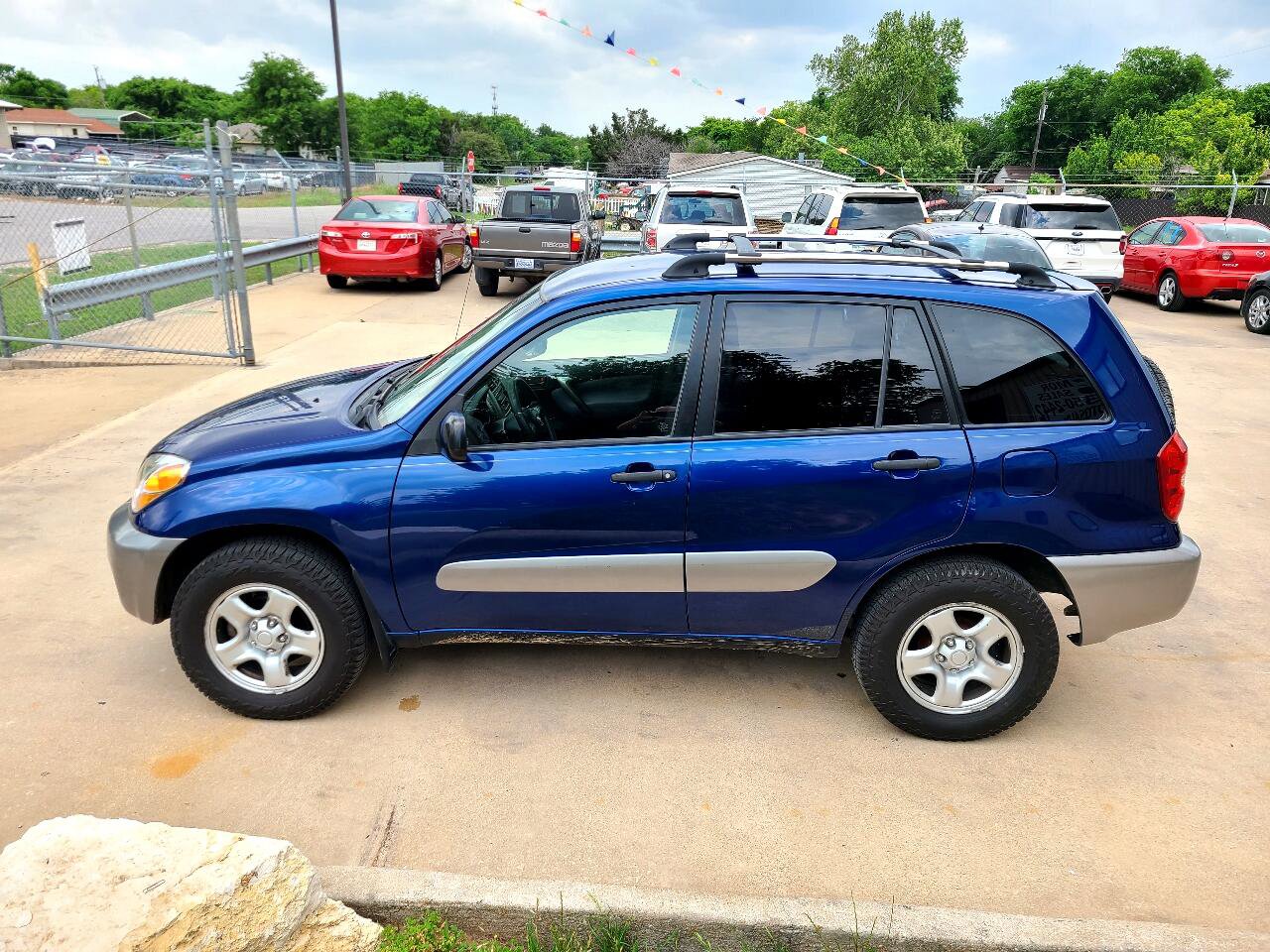 Used 2004 Toyota RAV4 2WD image 22