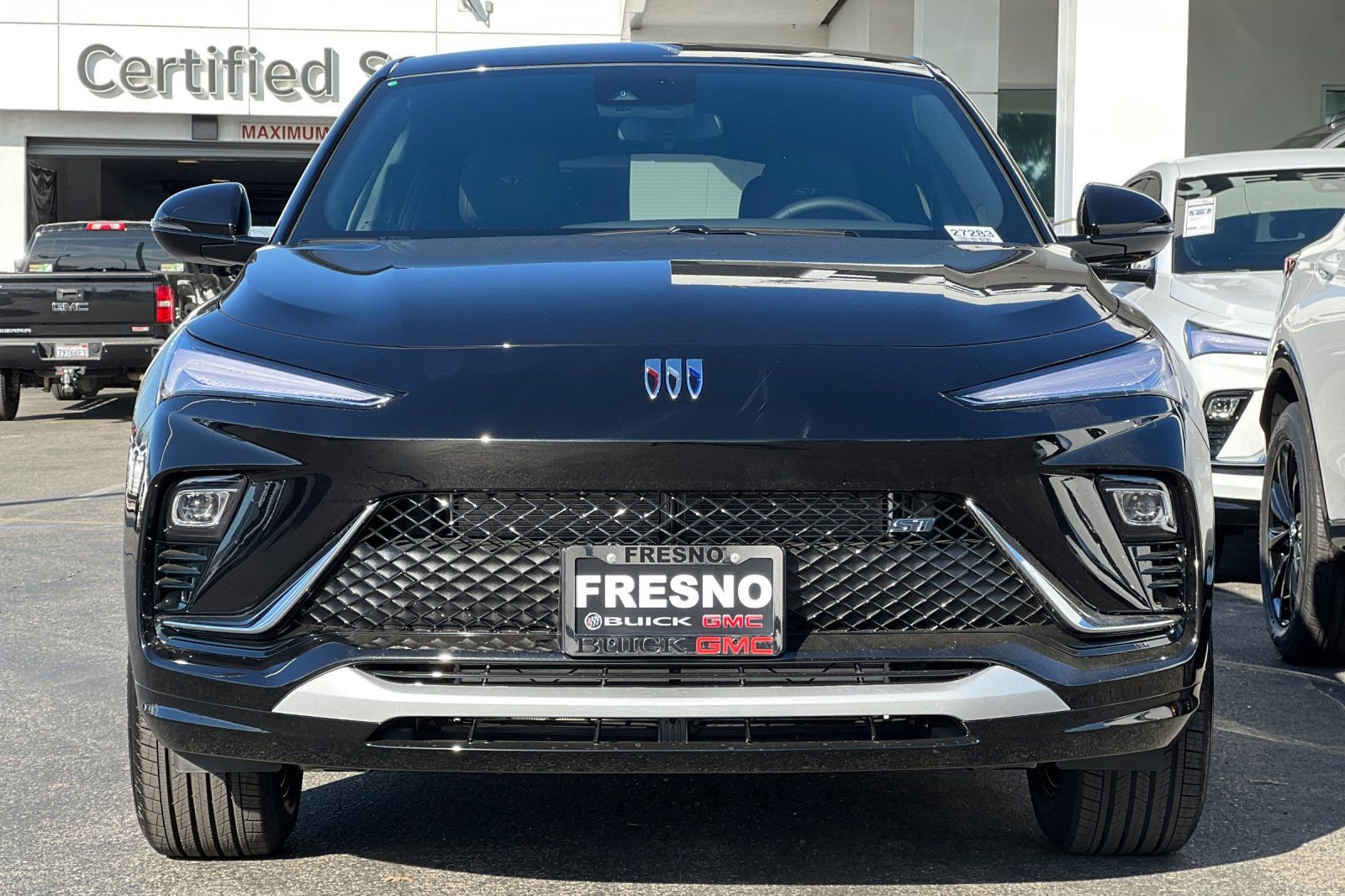 New 2026 Buick Envista Sport Touring w/ Convenience I Package FWD image 3