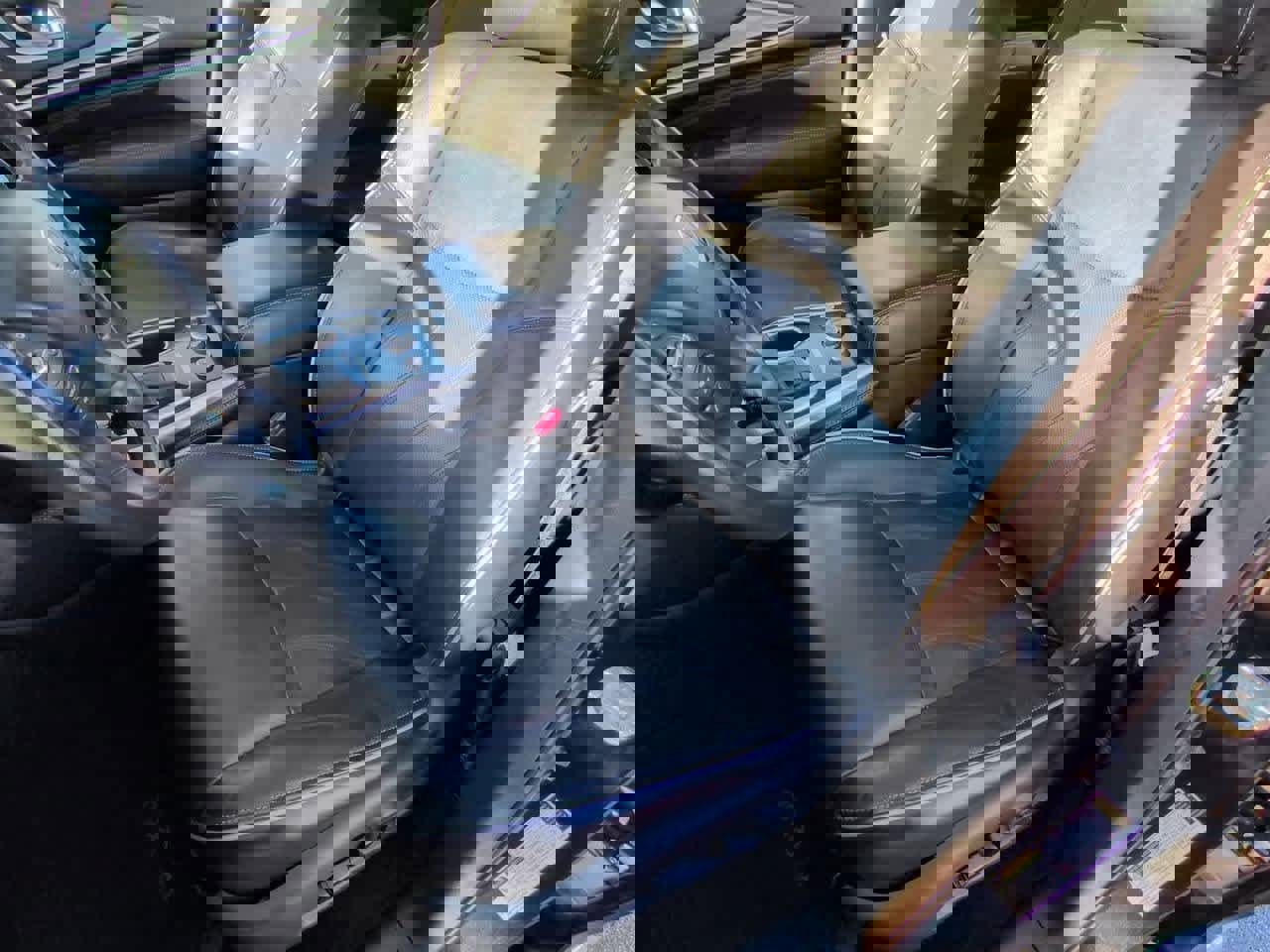 Used 2019 INFINITI QX60 Luxe w/ Essential Package image 16