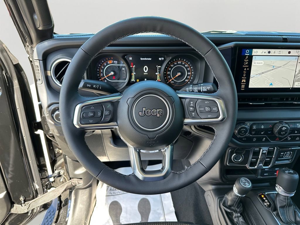 New 2025 Jeep Wrangler Unlimited Sahara AWD/4WD image 19