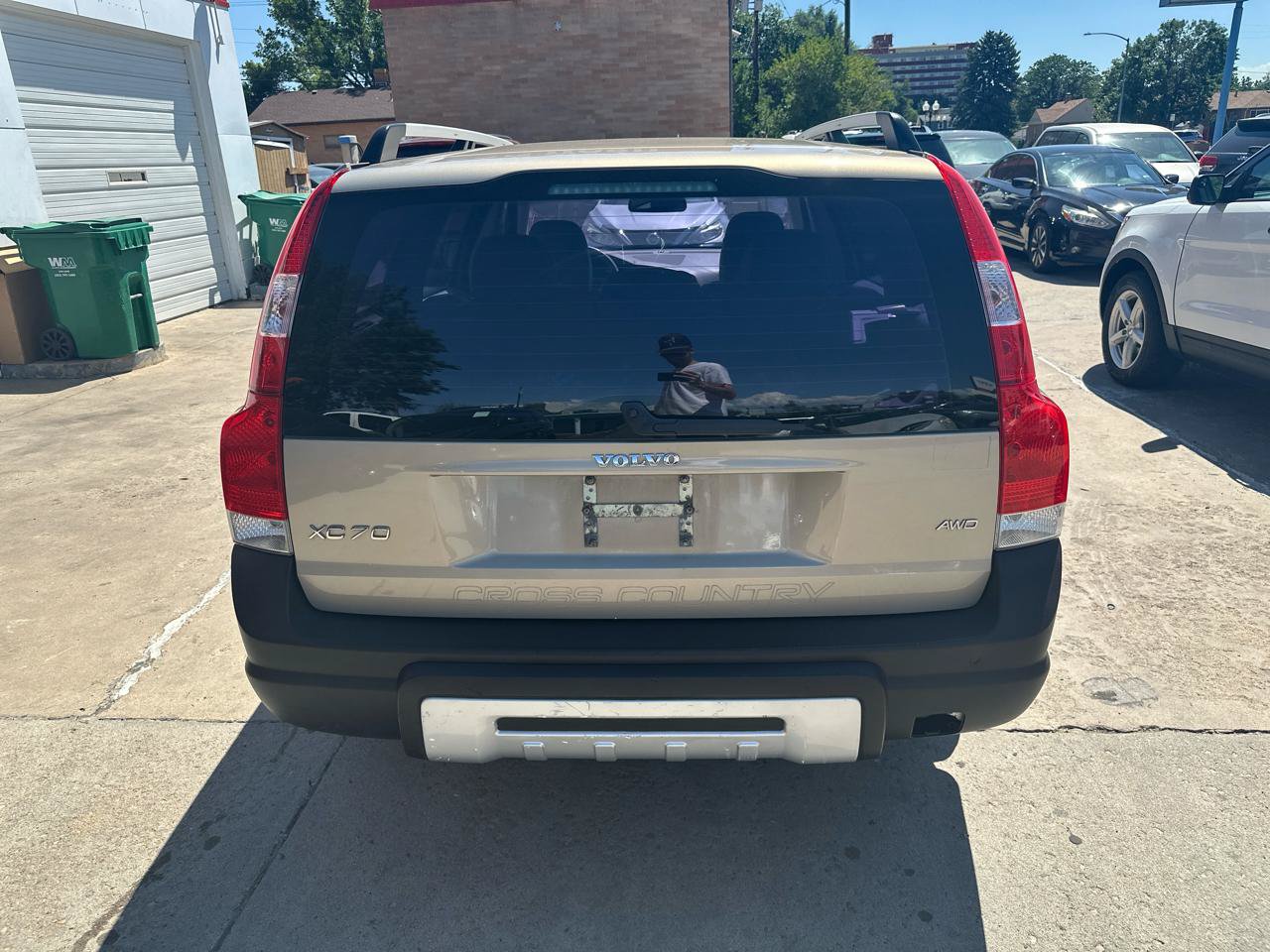 Used 2005 Volvo XC70 AWD/4WD image 6