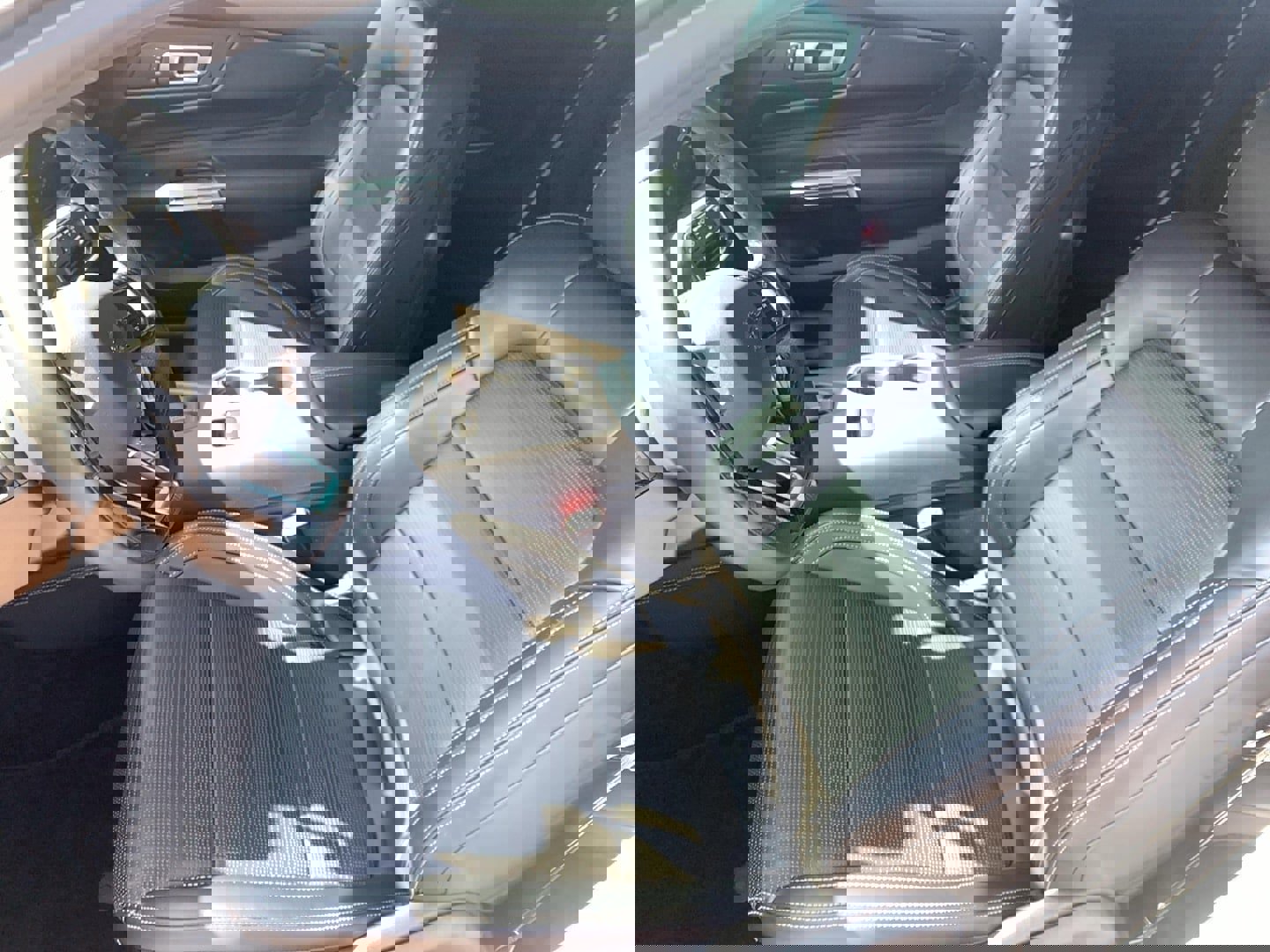 Used 2024 Ford Mustang Premium image 20