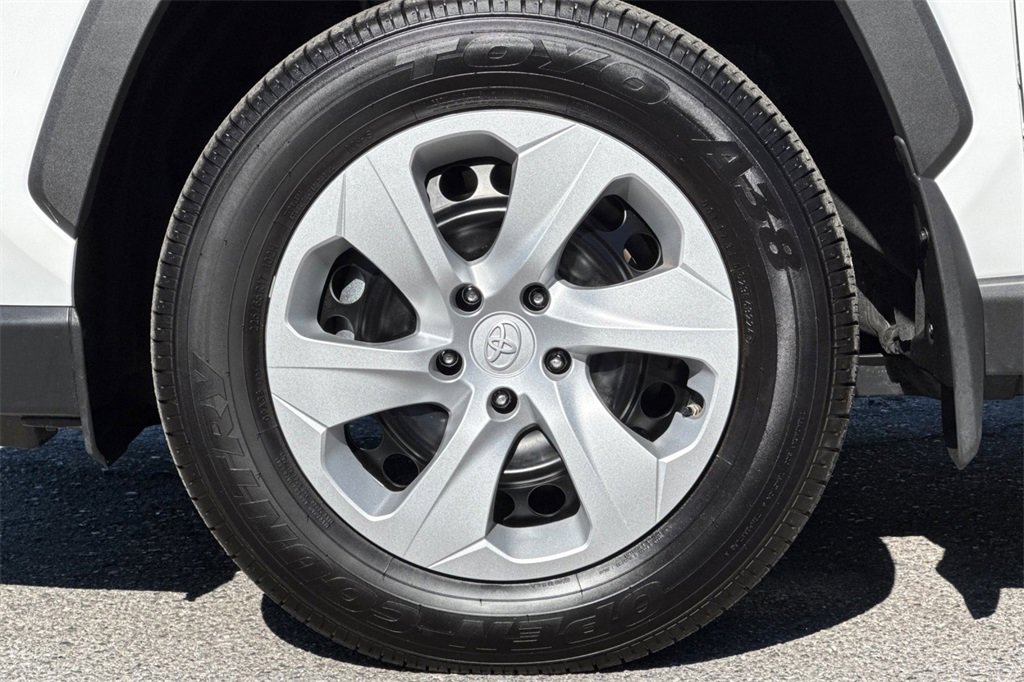 Certified 2024 Toyota RAV4 LE image 24