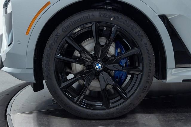 New 2026 BMW X7 xDrive40i AWD/4WD image 26