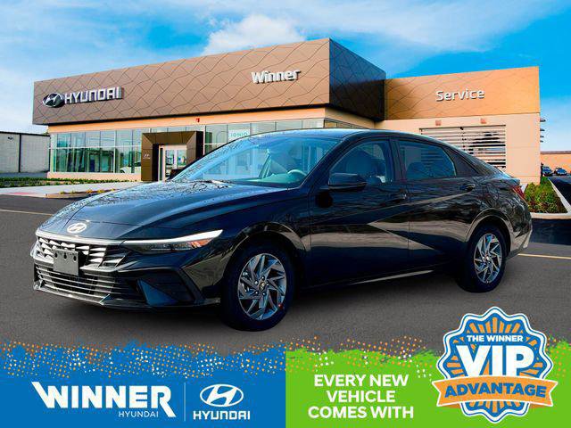 New 2025 Hyundai Elantra Blue image 2